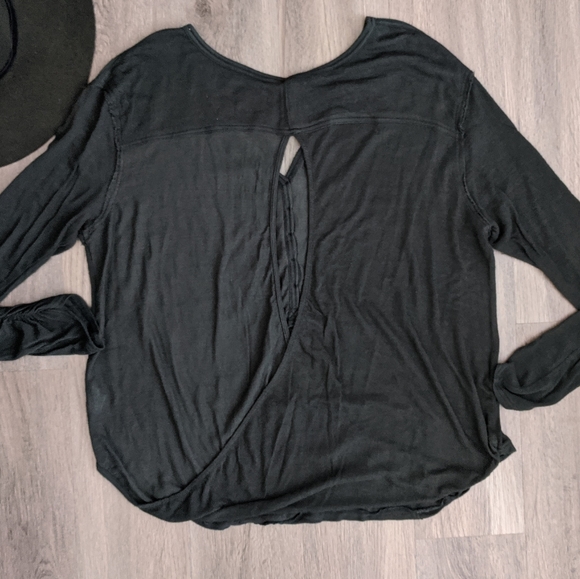 We The Free Forest Green Cross Back Long Sleeve M - Picture 2 of 6